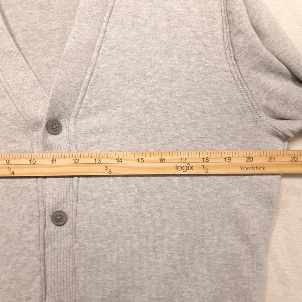 Gap Mens Cardigan Button Down Sweater Sz.Med./Gray Heather/Gap for Good - Picture 7 of 8